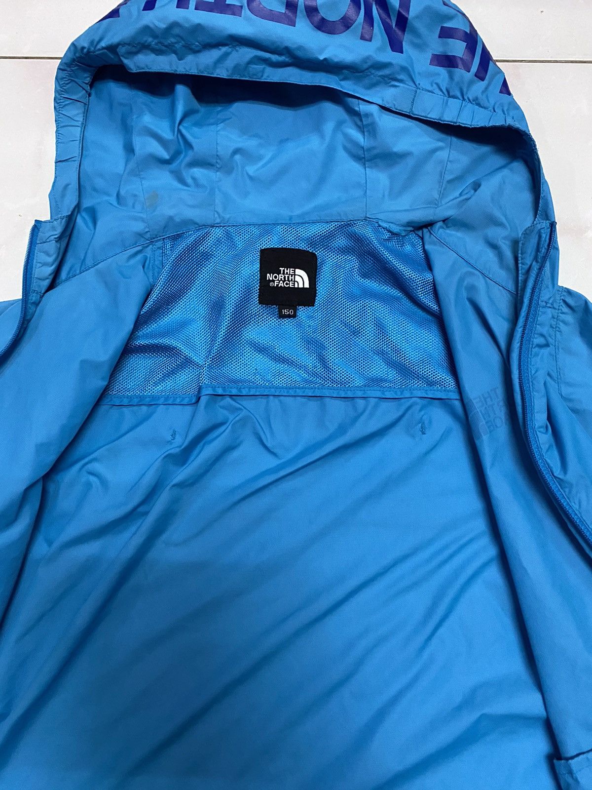 The North Face The North Face Light Windbreaker Blue Coral Size US S / EU 44-46 / 1 - 9 Thumbnail