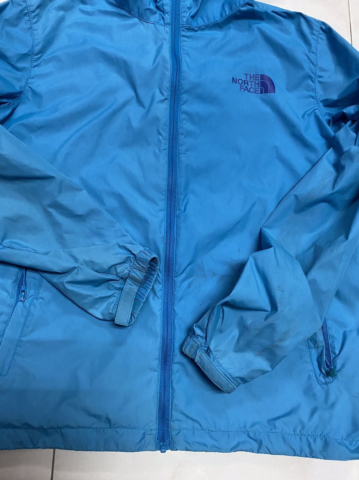 The North Face The North Face Light Windbreaker Blue Coral Size US S / EU 44-46 / 1 - 6 Thumbnail