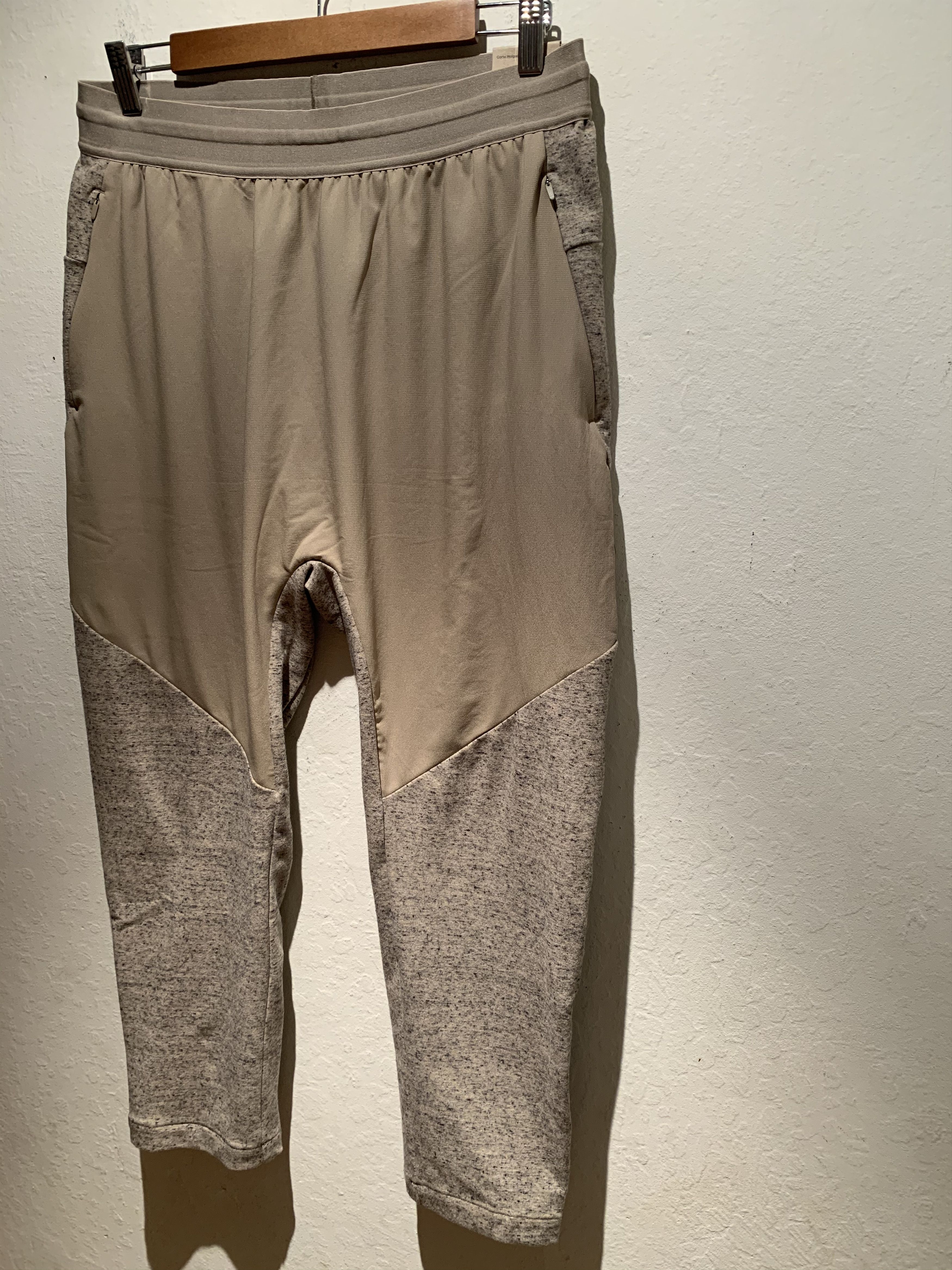 Nike *RARE* New Nike Yoga Dri-Fit Stretch Sweatpants Size US 32 / EU 48 - 1 Thumbnail