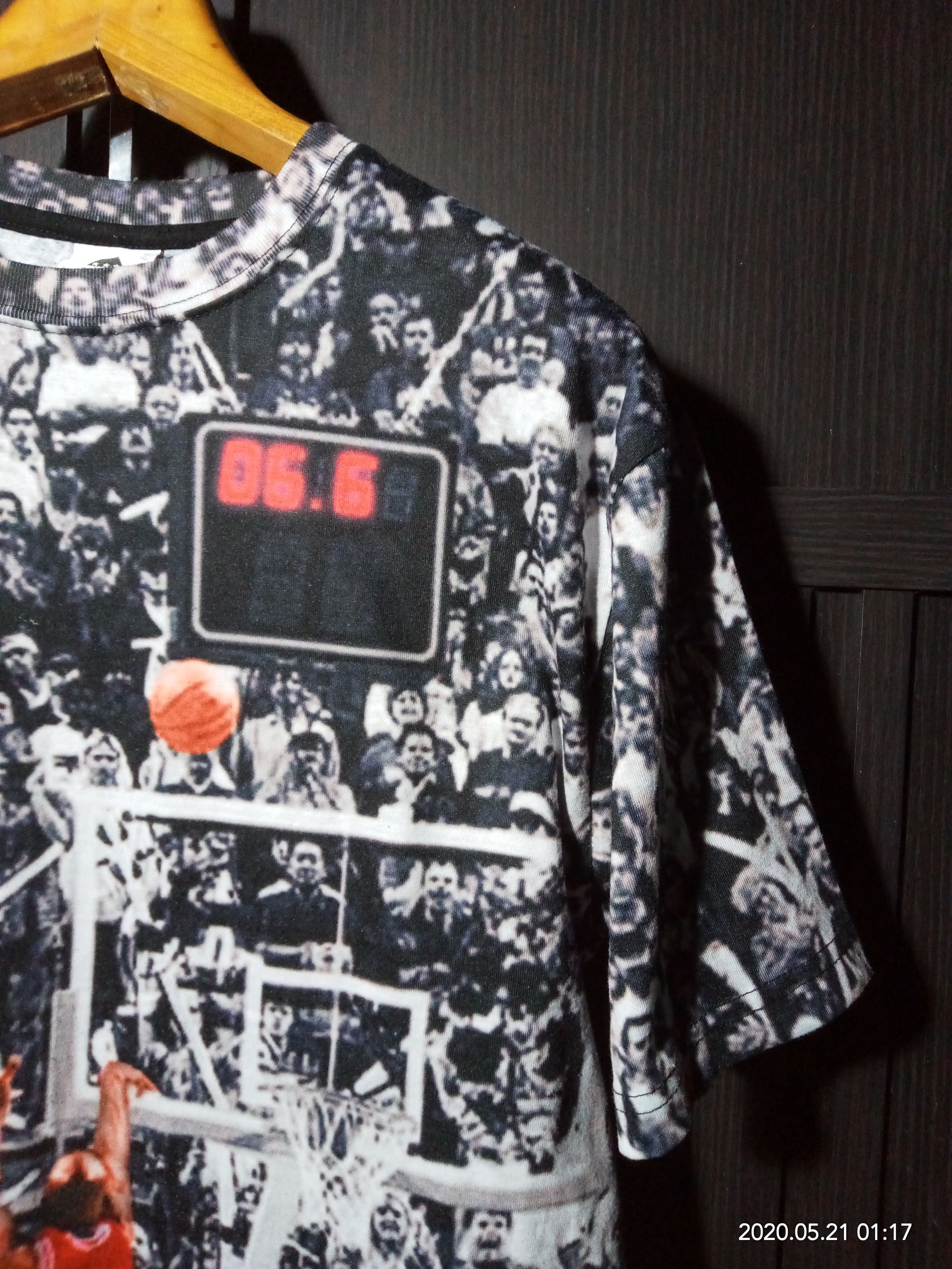 NBA All overprint Michael Jordan NBA nike fashion classic shoot Size US M / EU 48-50 / 2 - 4 Thumbnail