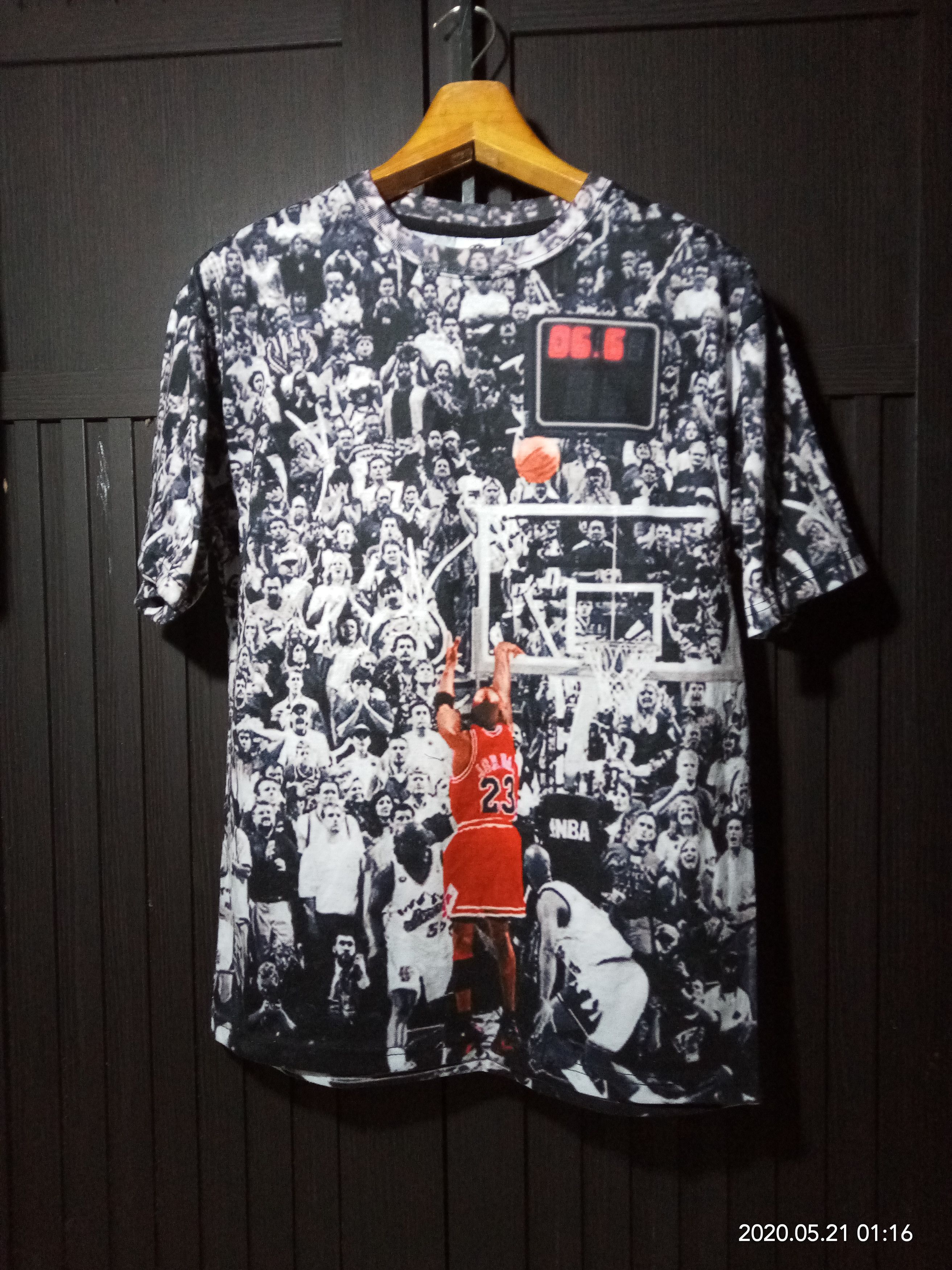 NBA All overprint Michael Jordan NBA nike fashion classic shoot Size US M / EU 48-50 / 2 - 1 Thumbnail