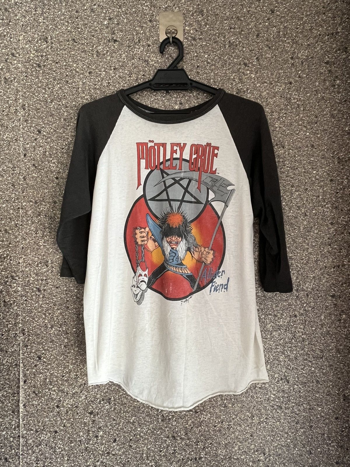 Band Tees × Vintage Motley crue ft17 Size US L / EU 52-54 / 3 - 1 Thumbnail