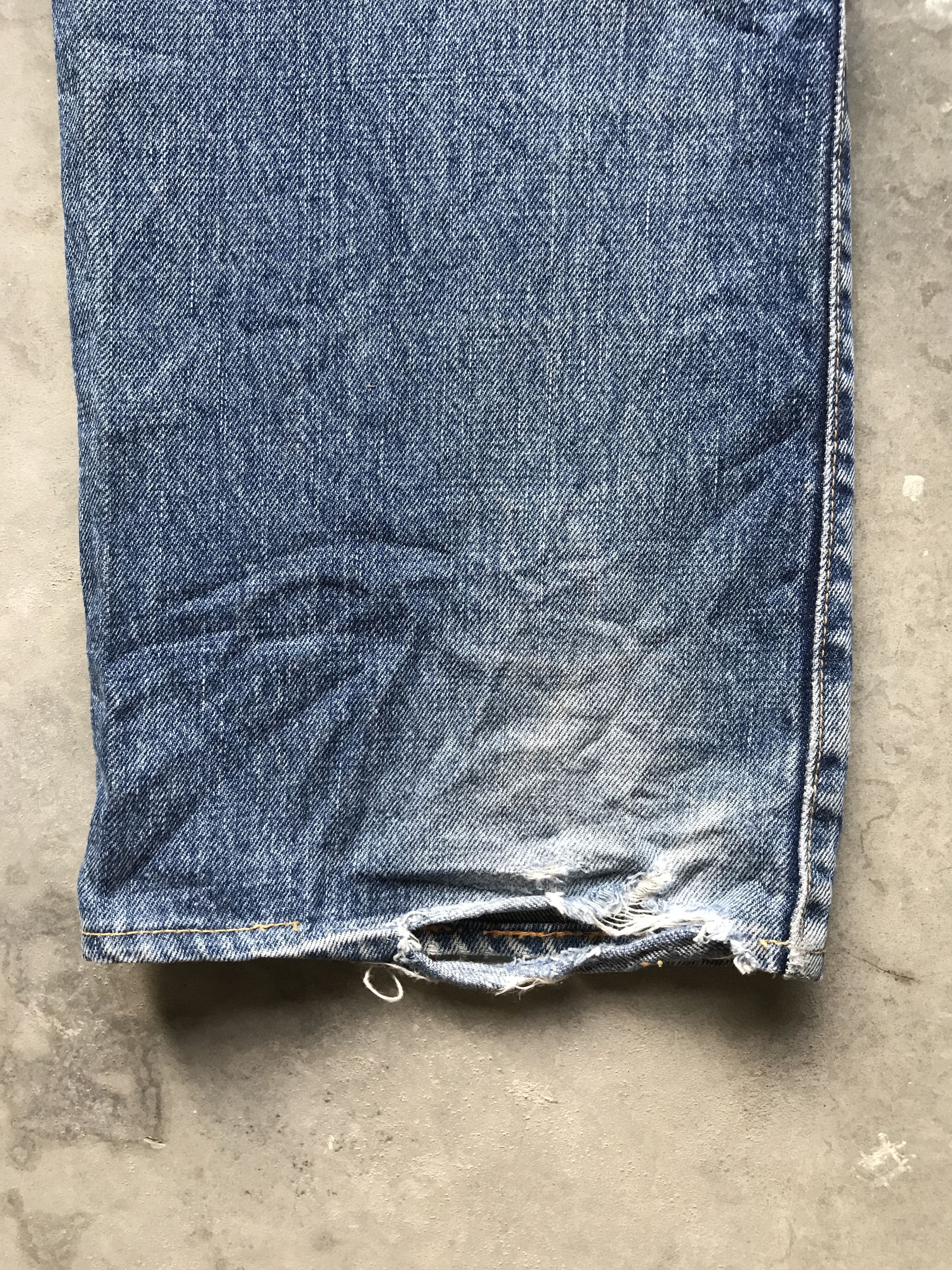 Blue Blue Japan × HOLLYWOOD RANCH MARKET × Japanese Brand BLUE BLUE Faded Selvedge Denim Size US 32 / EU 48 - 12 Thumbnail