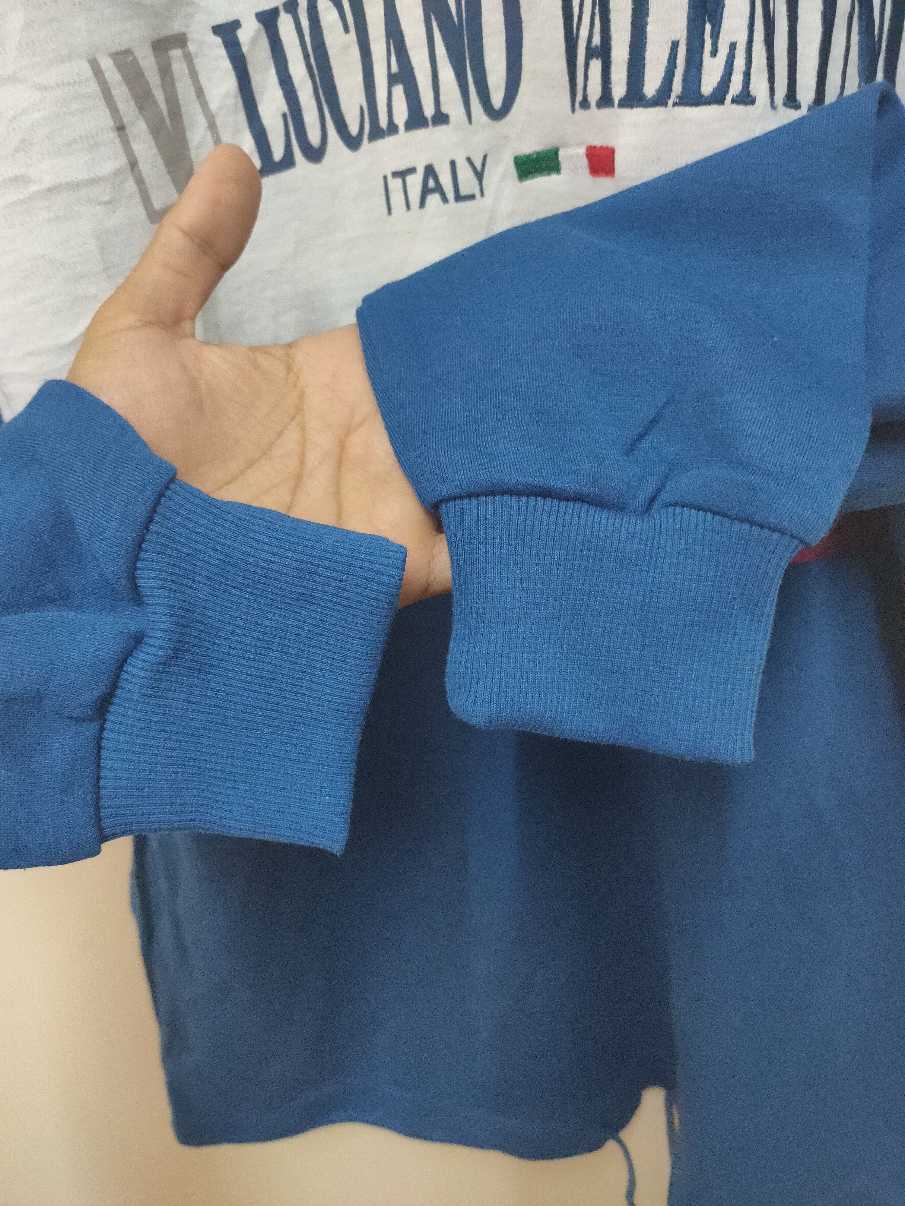 Valentino Vintage Luciano Valentino Sweatshirt Sweater New old stock Size US L / EU 52-54 / 3 - 4 Thumbnail