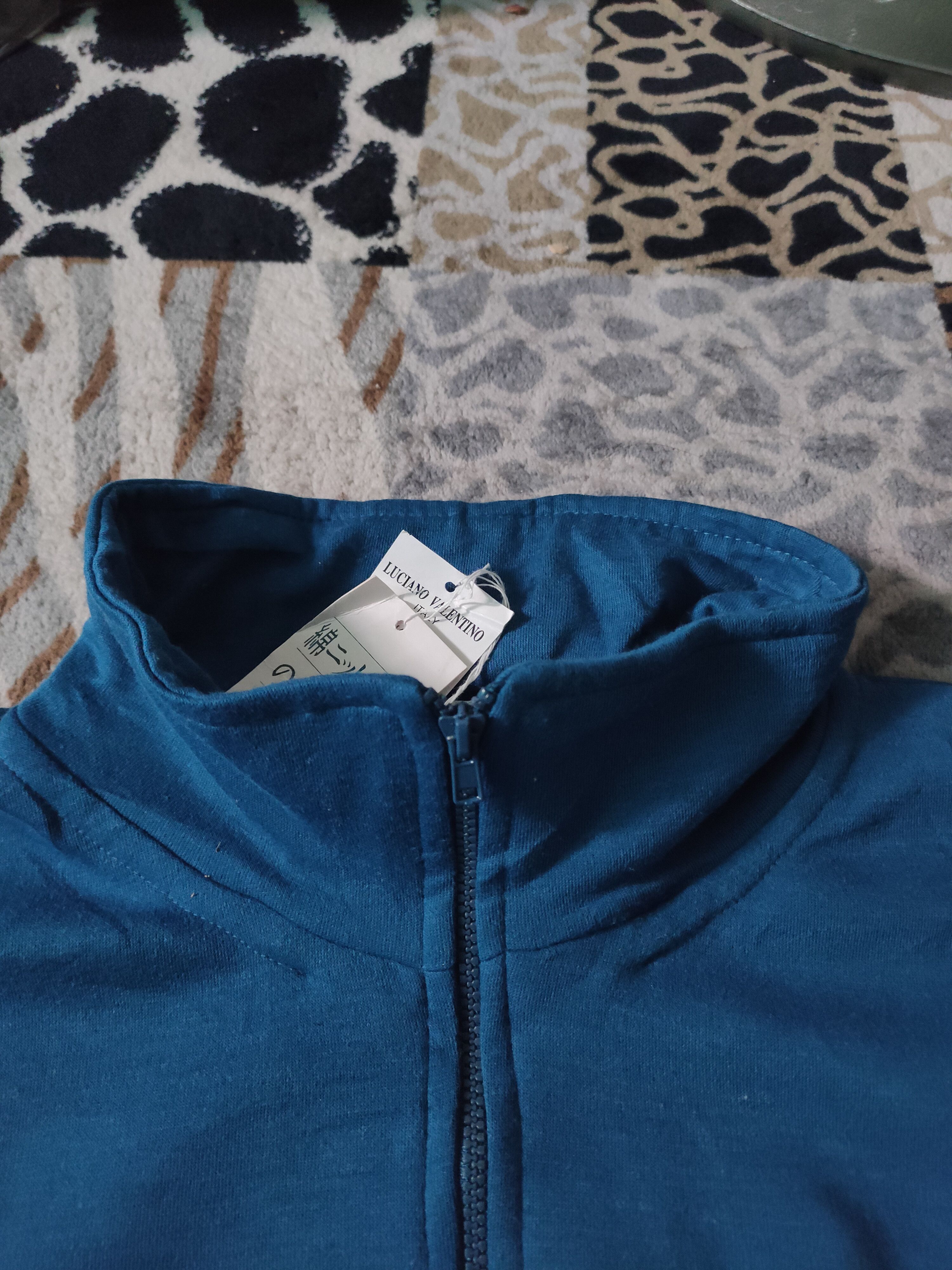 Valentino Vintage Luciano Valentino Sweatshirt Sweater New old stock Size US L / EU 52-54 / 3 - 5 Thumbnail