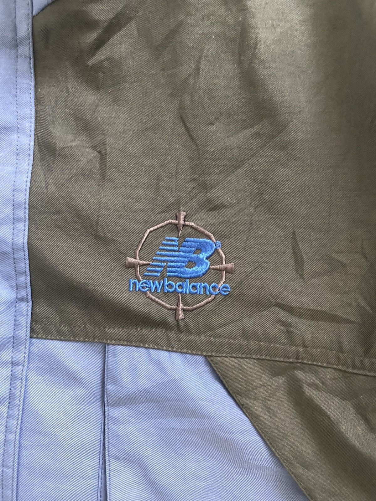 New Balance New Balance Jacket two tone colour design rare Size US L / EU 52-54 / 3 - 12 Thumbnail