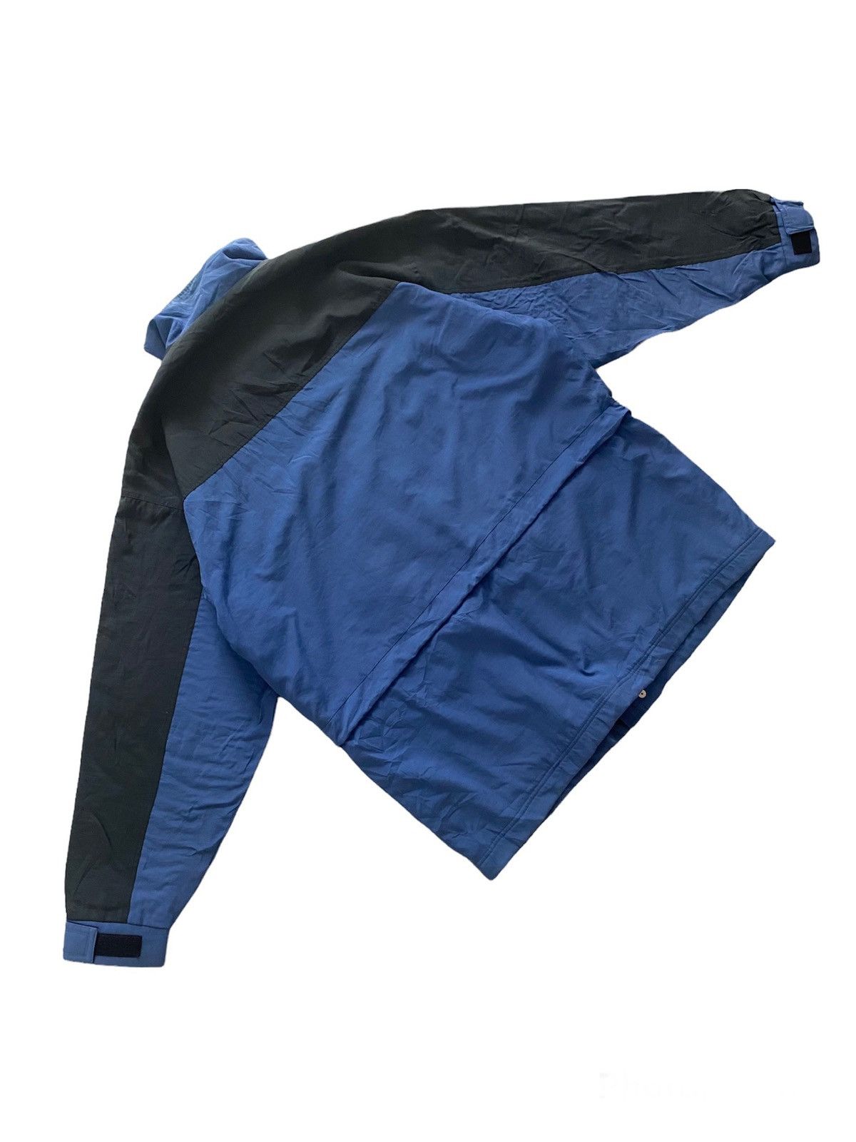 New Balance New Balance Jacket two tone colour design rare Size US L / EU 52-54 / 3 - 9 Thumbnail