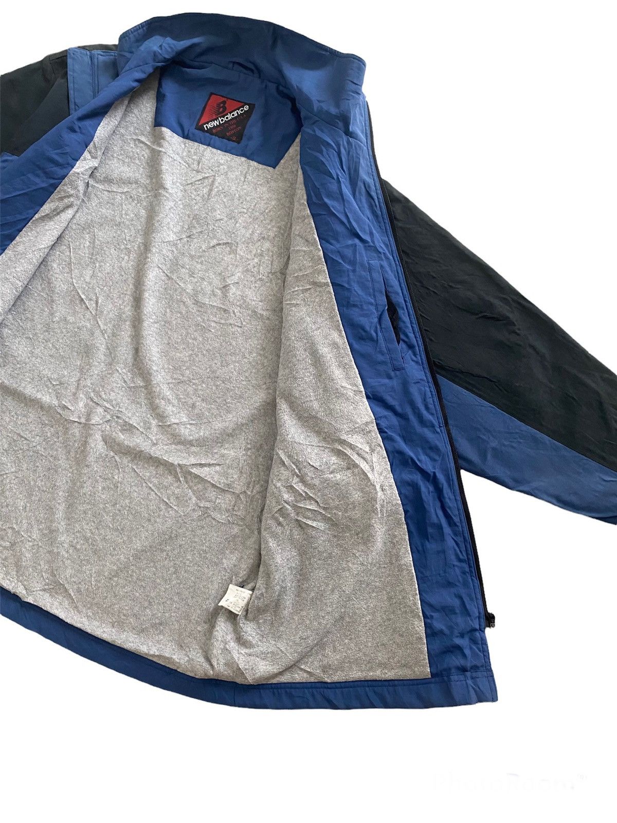 New Balance New Balance Jacket two tone colour design rare Size US L / EU 52-54 / 3 - 8 Thumbnail