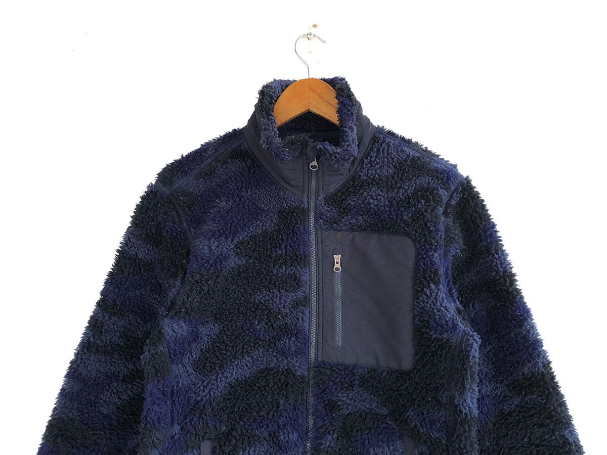 Uniqlo Uniqlo Camo Fleece Sherpa Jacket Size US M / EU 48-50 / 2 - 4 Thumbnail
