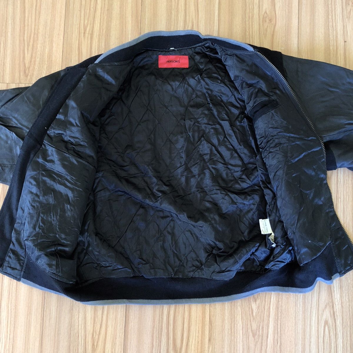 PERSON'S 🔥RARE PERSON'S VARSITY BOMBER JACKET LEATHER SLEEVE Size US XL / EU 56 / 4 - 10 Thumbnail