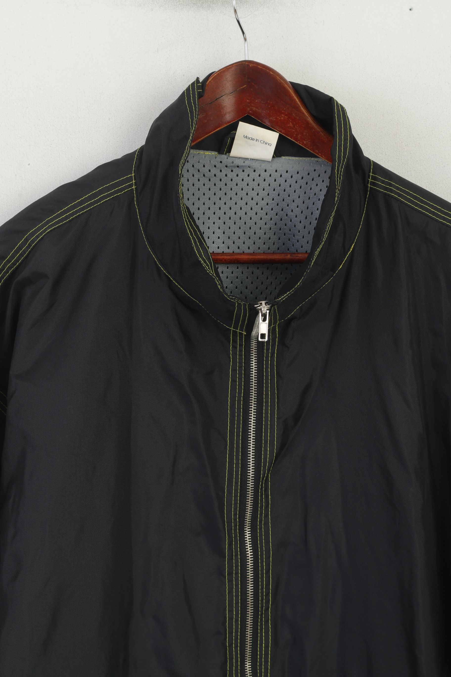Vintage Etirel Men L Long Jacket Black Nylon Waterproof Retro 8658 Size US L / EU 52-54 / 3 - 2 Thumbnail