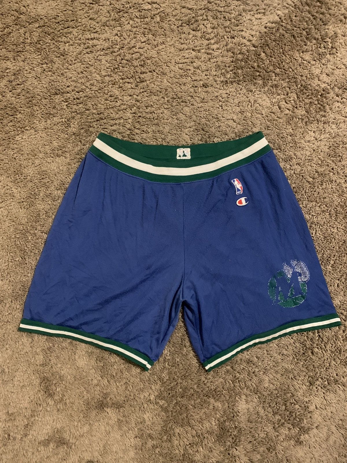Vintage dallas mavericks basketball shorts 90s size xl