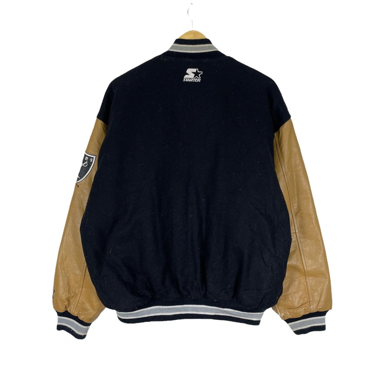Starter ☀️LAS VEGAS RAIDERS VARSITY LEATHER JACKET Size US M / EU 48-50 / 2 - 11 Thumbnail