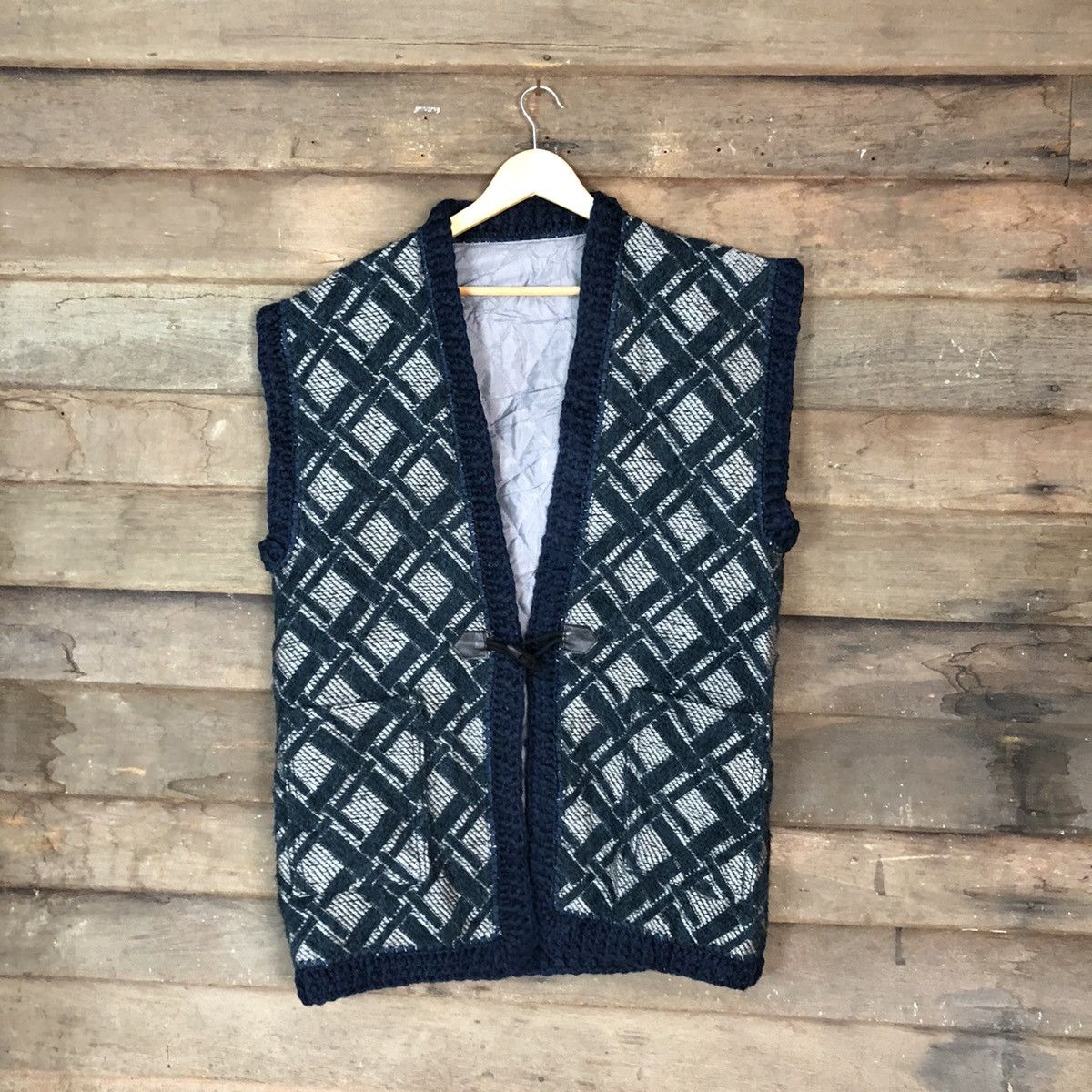 Aran Isles Knitwear × Japanese Brand Japanese Brand diamond Vest Green knitwear #6802 Size US L / EU 52-54 / 3 - 1 Thumbnail