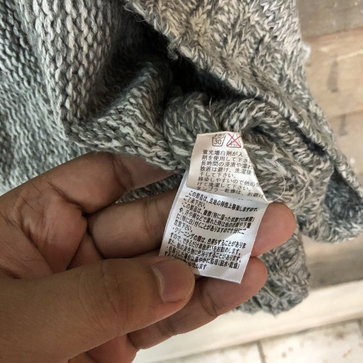 Vintage Juriano Jurrie Grey Free Size Knitwear cardigan #6809 Size US M / EU 48-50 / 2 - 8 Thumbnail
