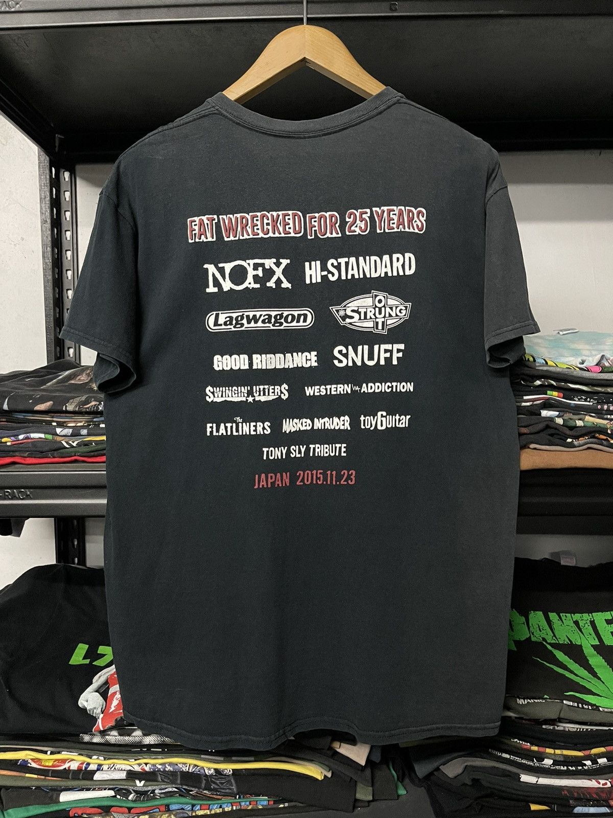 Band Tees × Vintage Fat Crecked For 25 Years Band Nofx Sun Faded Tees Size US L / EU 52-54 / 3 - 6 Thumbnail