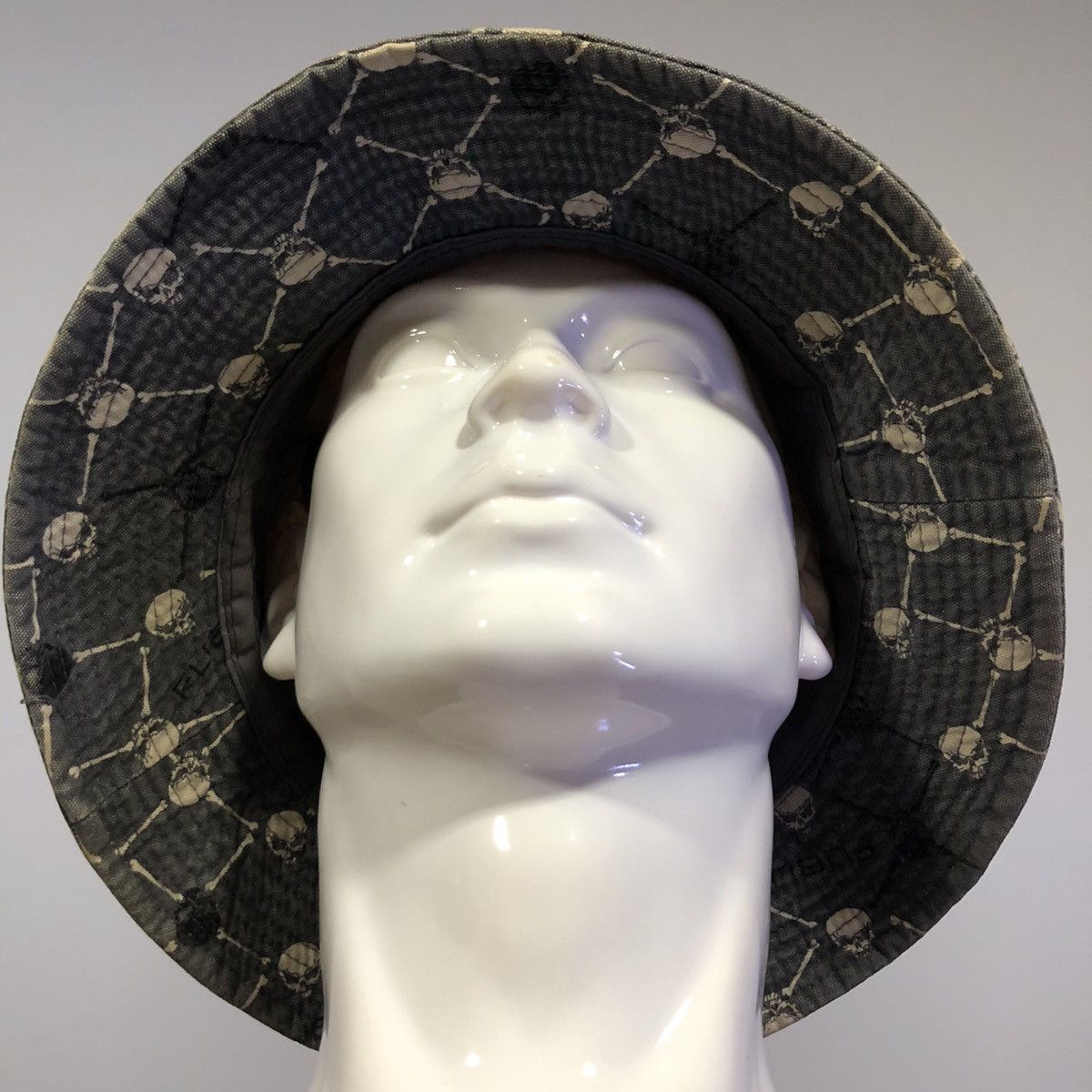 Fubu Vintage FUBU Bucket Hat Size ONE SIZE - 7 Thumbnail
