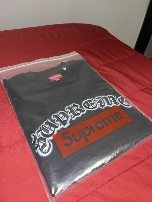 Supreme Supreme Old English Glow S/S Top | Grailed