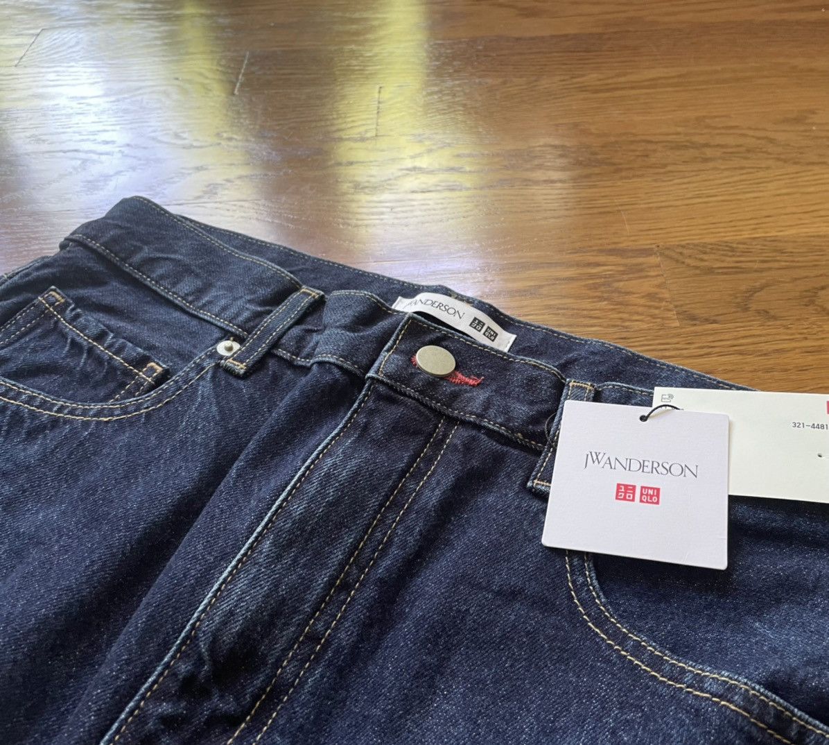 JW Anderson × Uniqlo Size 30 Dark Blue J.W. Anderson Jeans Bootcut Denim Pants Size US 30 / EU 46 - 3 Thumbnail