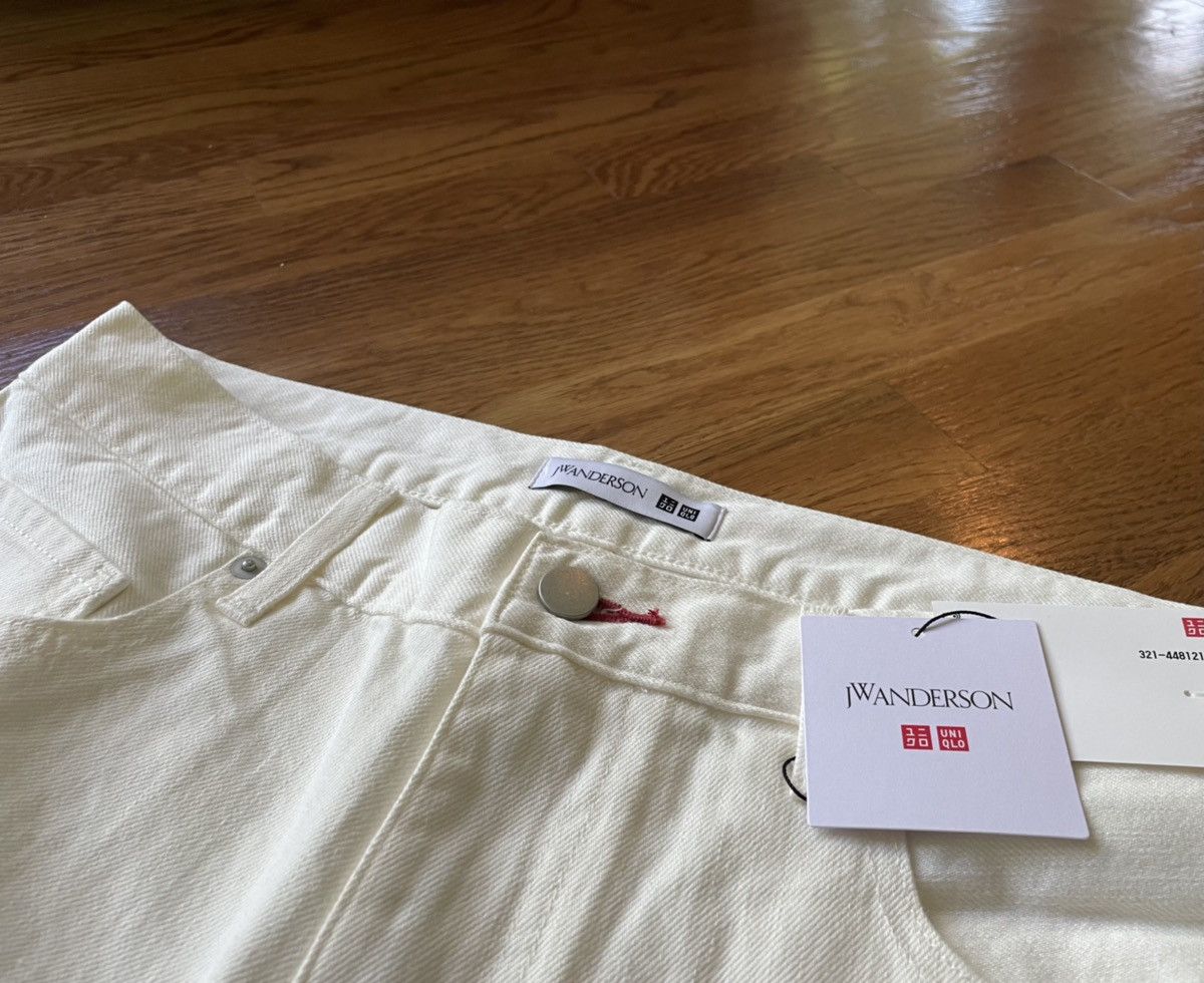JW Anderson × Uniqlo Size 32 Off-White J.W. Anderson Jeans Bootcut Denim Pants Size US 32 / EU 48 - 20 Thumbnail