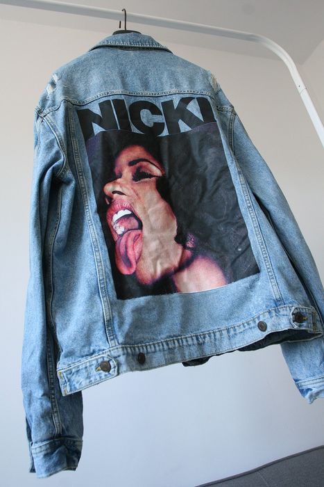 H&m nicki minaj hot sale jean jacket