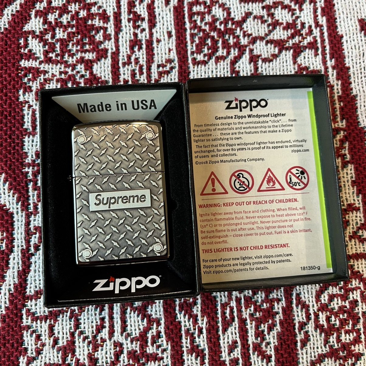 Supreme SS19 Supreme Diamond Plate Zippo Lighter Metal Box