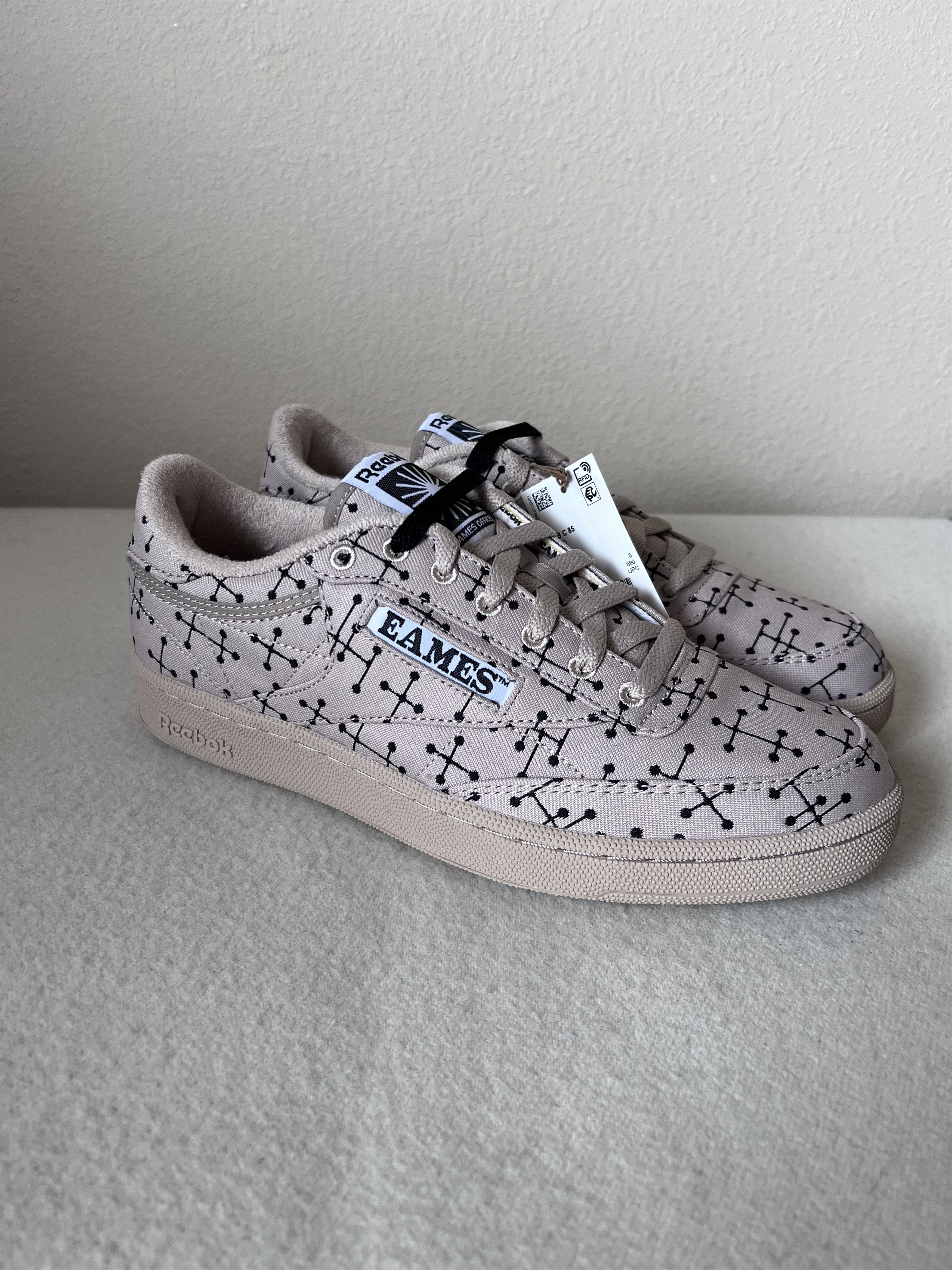 Reebok Eames Office Reebok Club C Dot Pattern Size US 9 / EU 42 - 1 Thumbnail