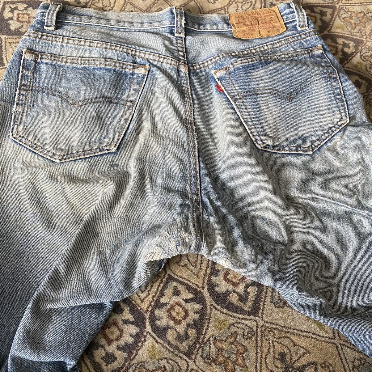 Levi's Vintage Levis 501xx Distressed Jeans 32x32 Size US 32 / EU 48 - 20 Thumbnail