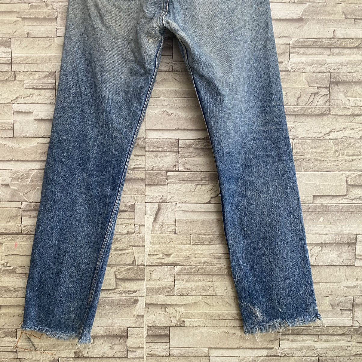 Levi's Vintage Levis 501xx Distressed Jeans 32x32 Size US 32 / EU 48 - 15 Thumbnail