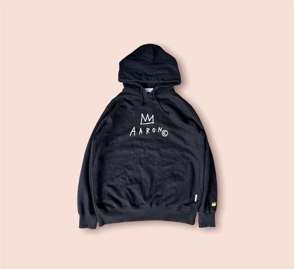 Uniqlo x jean michel best sale basquiat hoodie