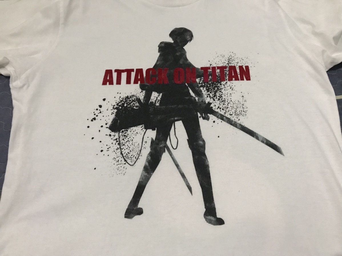 Anime × Cartoon Network × Uniqlo Attack On Titan “Levi Ackerman” Japanese Anime Tshirt Size US L / EU 52-54 / 3 - 2 Thumbnail