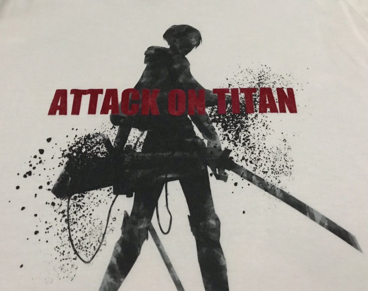 Anime × Cartoon Network × Uniqlo Attack On Titan “Levi Ackerman” Japanese Anime Tshirt Size US L / EU 52-54 / 3 - 3 Thumbnail