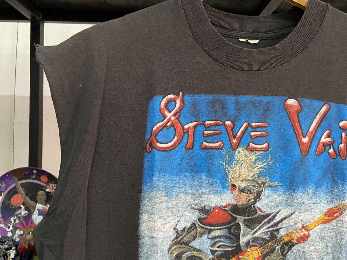 Vintage 2000s Steve Vai The Ultra Zone Guitar Hero T-Shirt