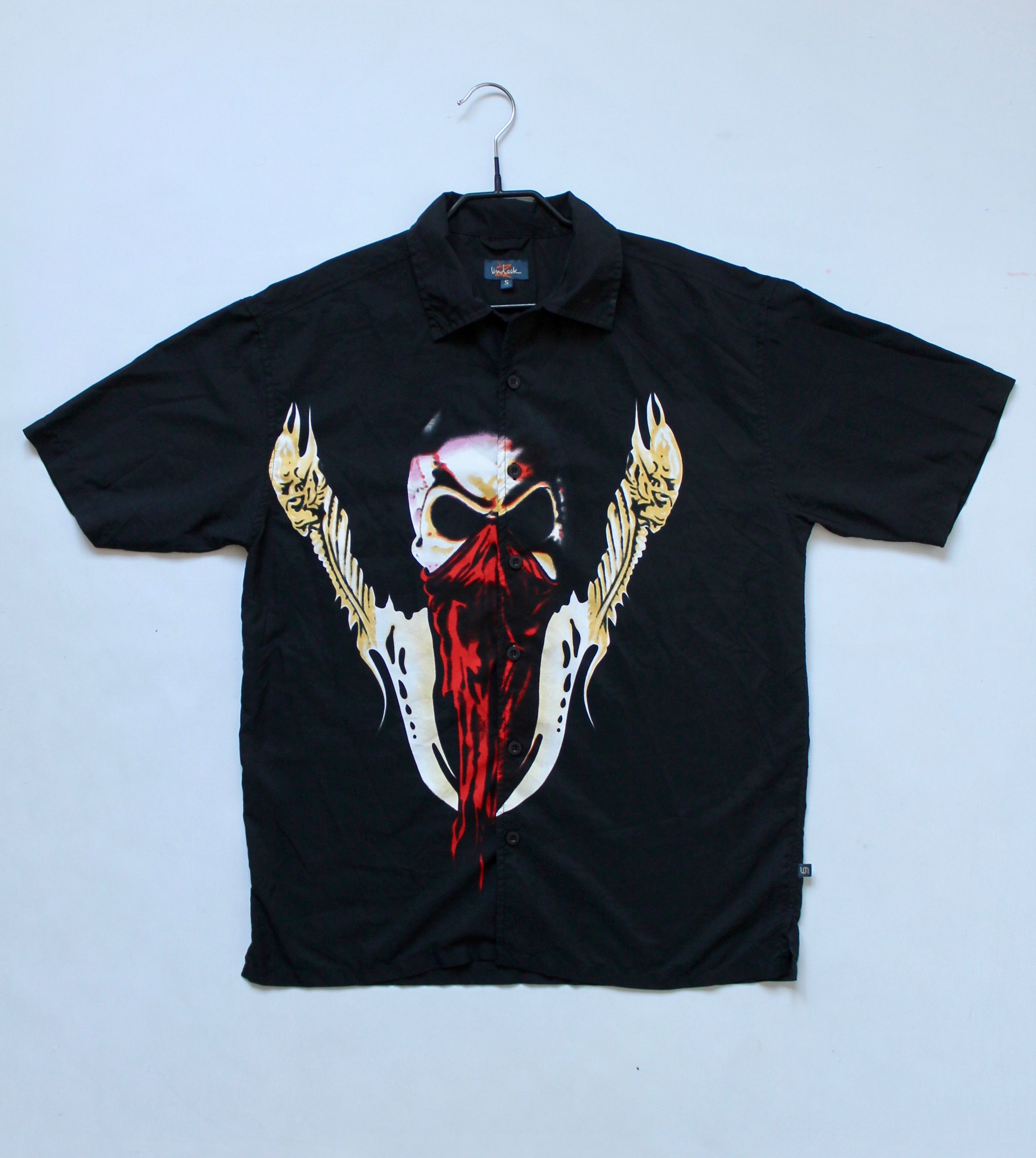 Vintage UNLOCK Skull Vintage Shirt Short Sleeve print streetwear Size US S / EU 44-46 / 1 - 5 Thumbnail