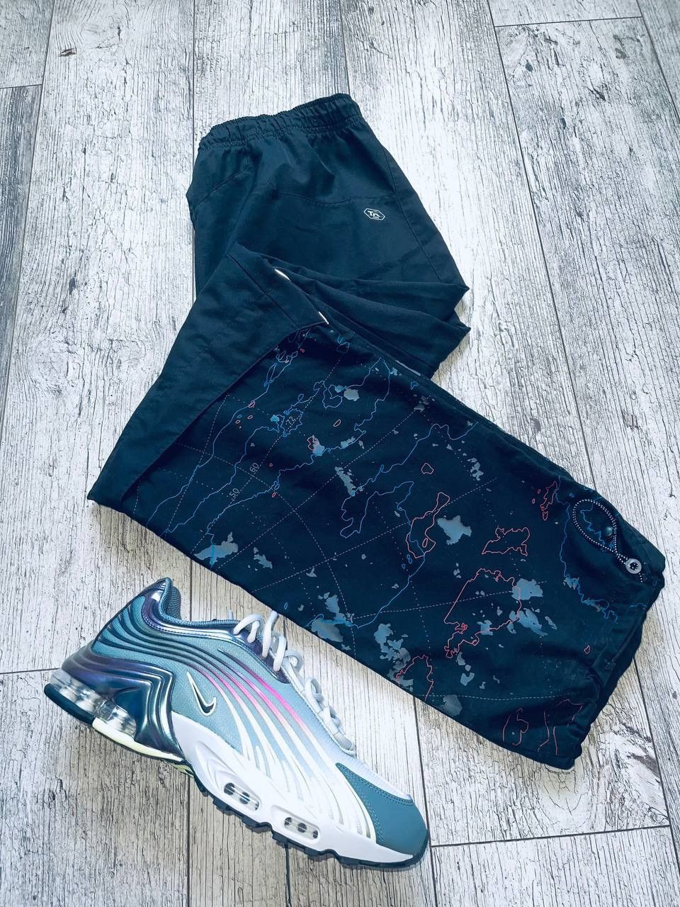 Nike × Skepta × atmos NikeLab Tn Pants Shox CavEmpt Fragment Undercover ACG Atmos Size US 33 - 2 Thumbnail