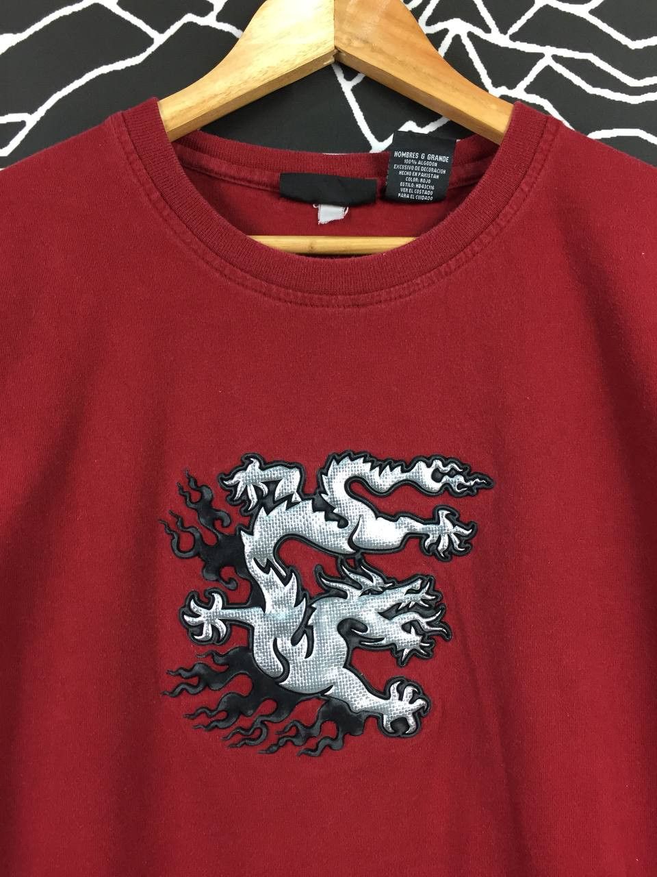 Vintage Vtg No Boundaries Shiny Dragon Center Logo Skate Tees Size US XL / EU 56 / 4 - 2 Thumbnail