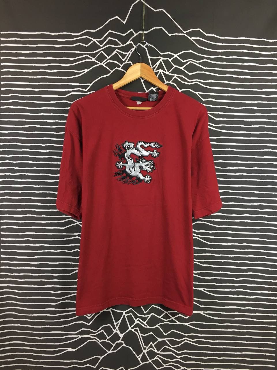 Vintage Vtg No Boundaries Shiny Dragon Center Logo Skate Tees Size US XL / EU 56 / 4 - 1 Thumbnail