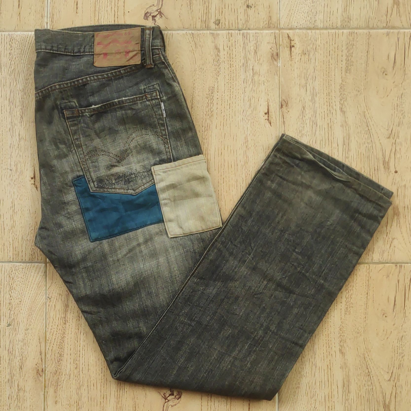 Studio D'Artisan Distress Denim