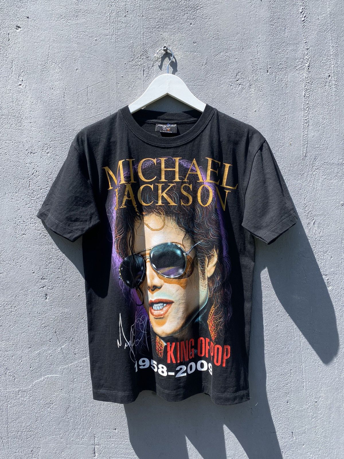 MICHAEL JACKSON Michael Jackson band T-shirt, men's size M unclear black type Vintage Second Hand main image 0