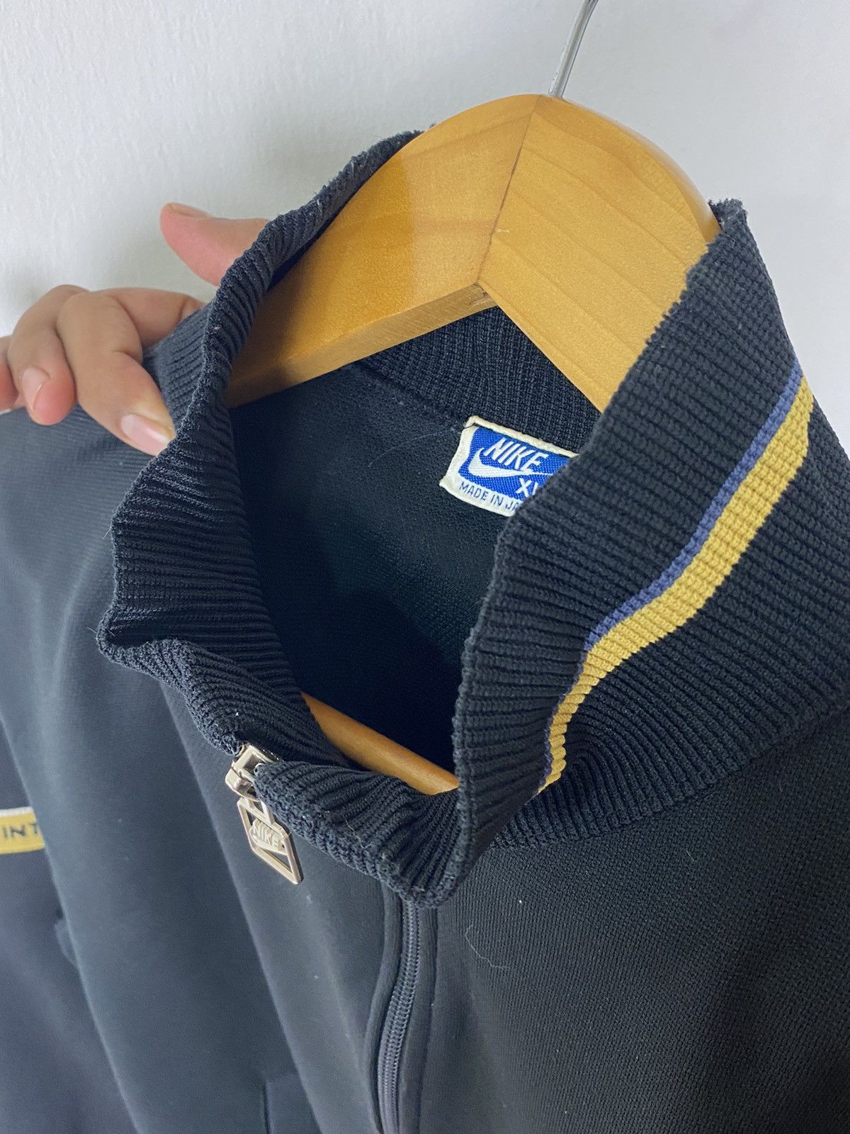 Nike × Vintage Vintage Nike International Tracktop Sweater Size US XL / EU 56 / 4 - 15 Thumbnail
