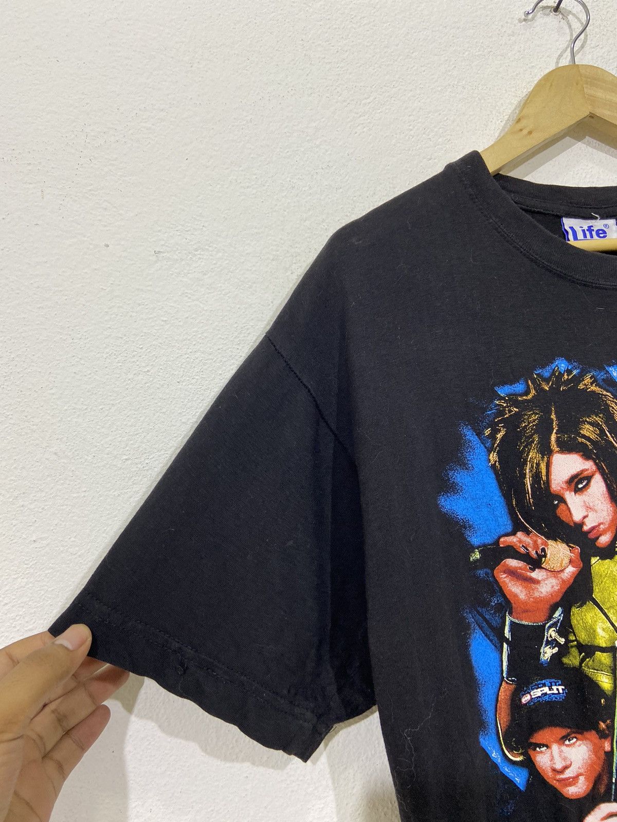 Band Tees × Vintage Vintage Tokio Hotel German Alternative Rock Emo Punk Tshirt Size US L / EU 52-54 / 3 - 4 Thumbnail
