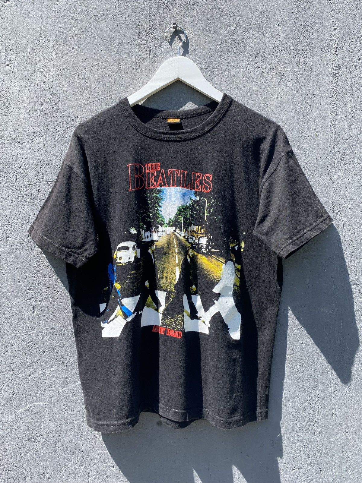 Band Tees Vintage 2000s Beatles Abbey Road Band T Shirt Britpop Size US M / EU 48-50 / 2 - 1 Thumbnail