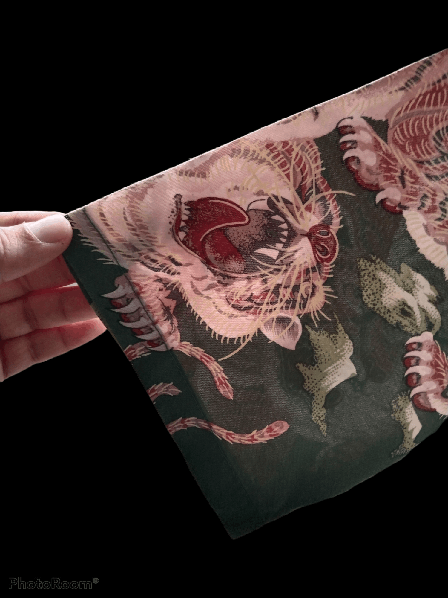 Takeo Kikuchi "ONE HUNDRED TIGER"RAYON SPECIAL EDITION HAWAIIAN SHIRT Size US M / EU 48-50 / 2 - 3 Thumbnail