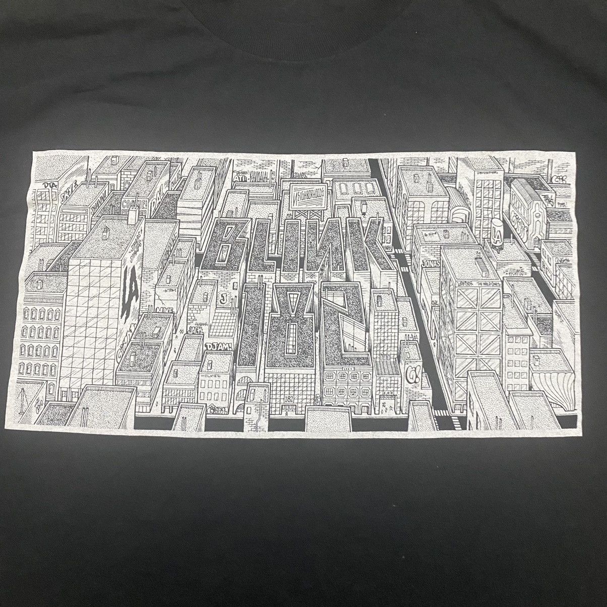 Band Tees Blink 182 Promo Tee Tour 2011 Neighborhoods Size US L / EU 52-54 / 3 - 5 Thumbnail