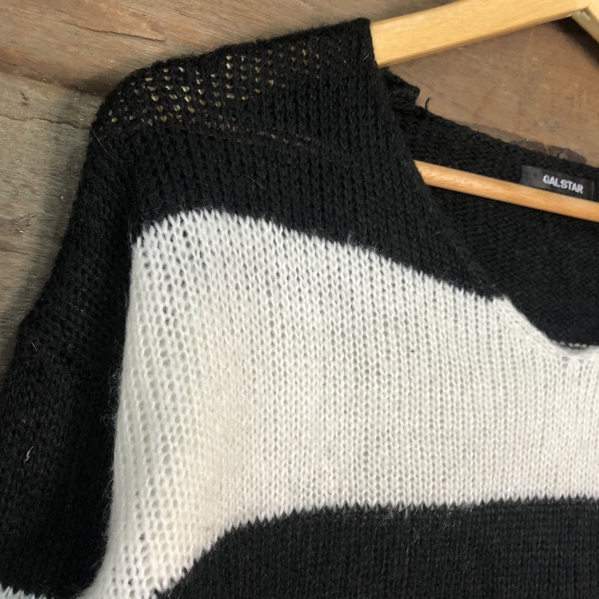 Homespun Knitwear Gal Star Stripe White Black Knitwear #H081 Size US M / EU 48-50 / 2 - 6 Thumbnail