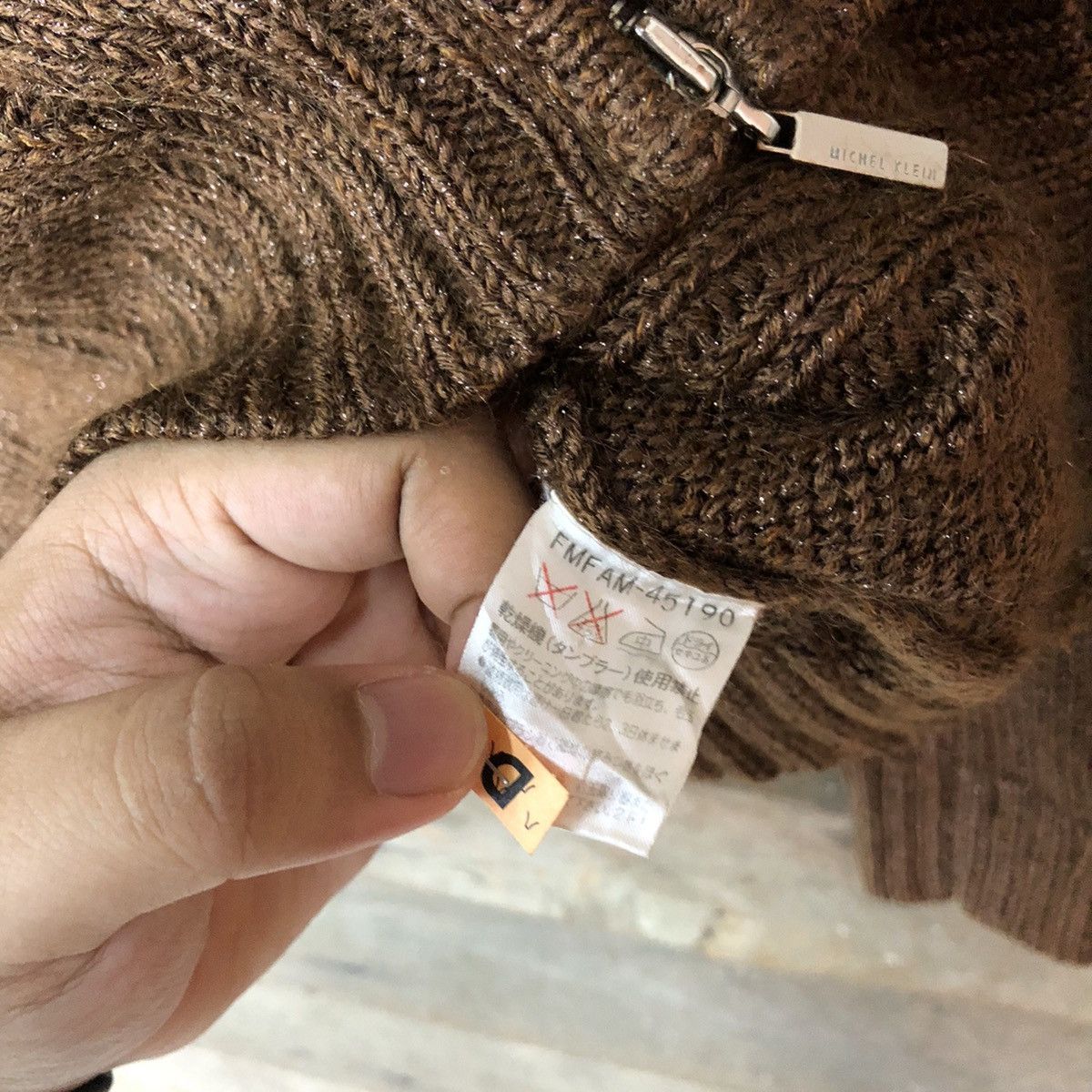 Aran Isles Knitwear × Michel Klein Michel Klein Brown cable Knitwear cardigan#6808 Size XS / US 0-2 / IT 36-38 - 8 Thumbnail