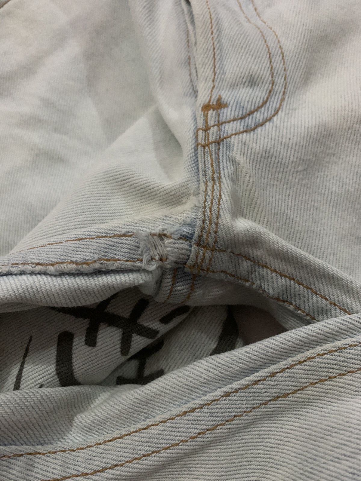 Levi's 🔥Vtg Levi’s Strauss Custom Made Distressed Jeans (P2) Size US 31 - 13 Thumbnail