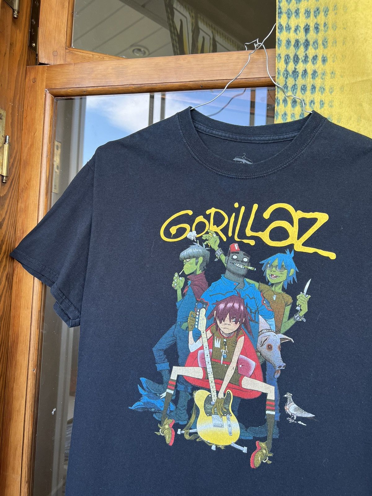 Band Tees Vintage gorillaz Tee like the prodigy limp bizkit deftones Size US L / EU 52-54 / 3 - 5 Thumbnail