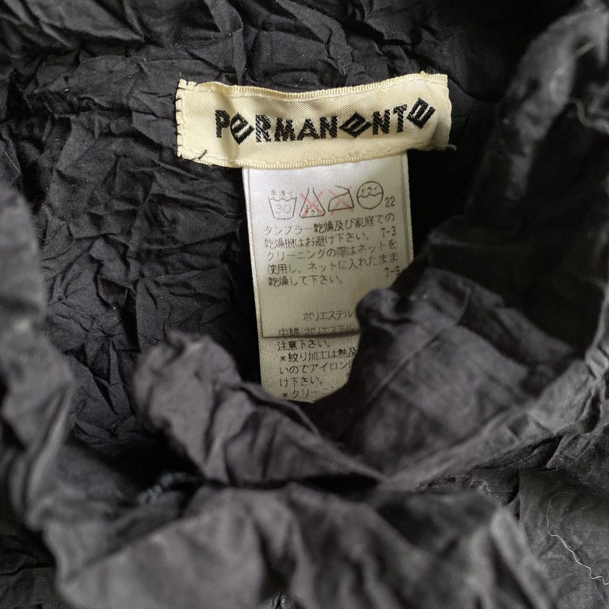 Issey Miyake Vintage Issey Miyake Permanent Wrinkle Oversize Coat Size US M / EU 48-50 / 2 - 4 Thumbnail