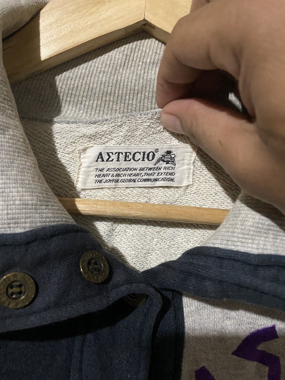 Japanese Brand 🔥SALE🔥AZTECIO EMBROIDERY LOGOS DESIGN BUTTON UP Size US M / EU 48-50 / 2 - 6 Thumbnail